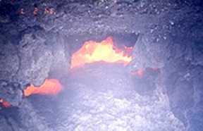 Picaya-Lava2.jpg (7202 bytes)